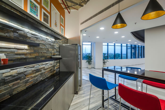 移動設(shè)備公司2550平辦公室設(shè)計實景-第2張圖片-上海古都建筑設(shè)計集團(tuán)