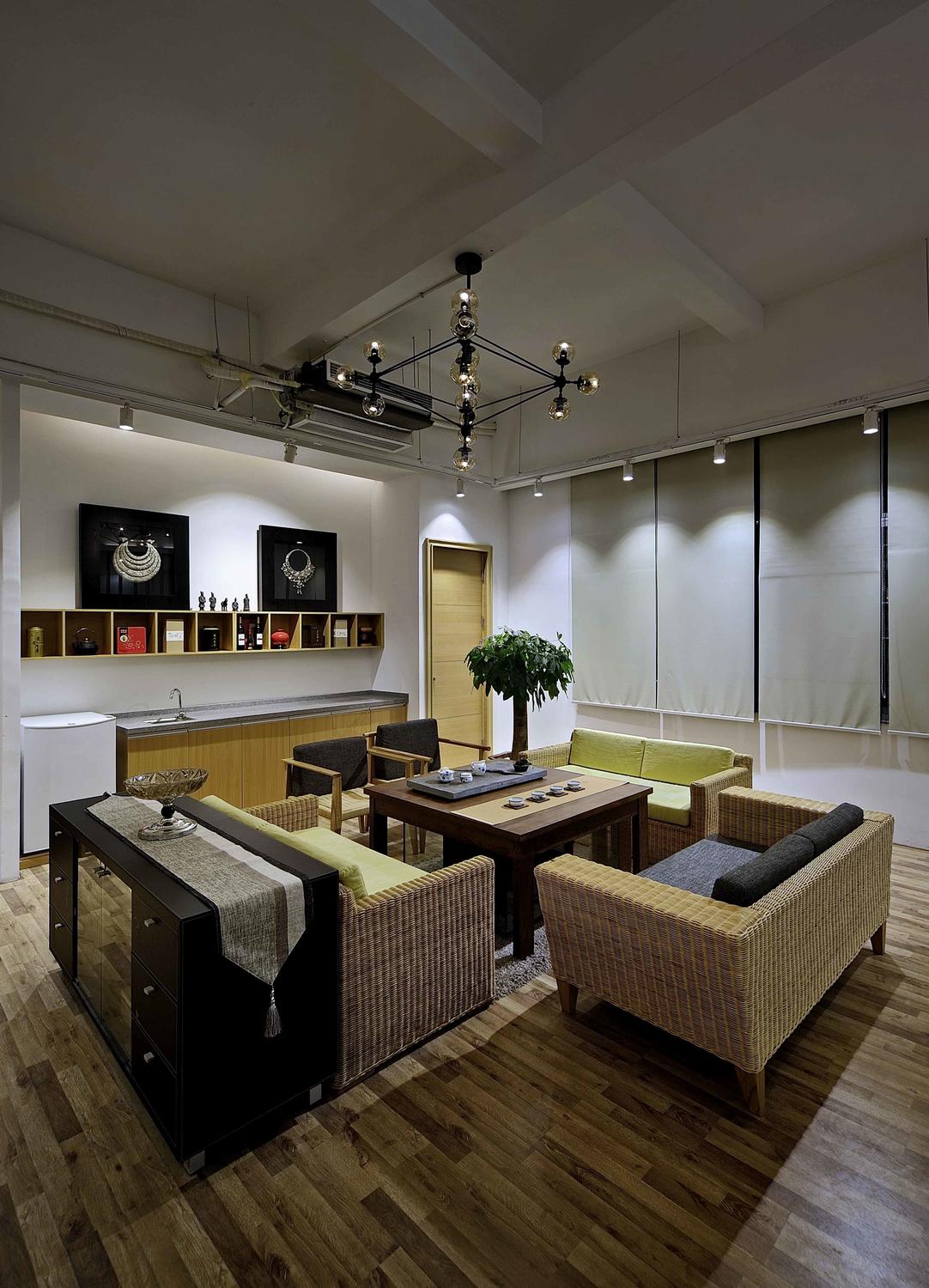 閔行區(qū)280平辦公室裝修混搭風(fēng)格設(shè)計-第2張圖片-上海古都建筑設(shè)計集團(tuán) 閔行區(qū)280平辦公室裝修混搭風(fēng)格設(shè)計-第2張圖片-上海古都建筑設(shè)計集團(tuán)