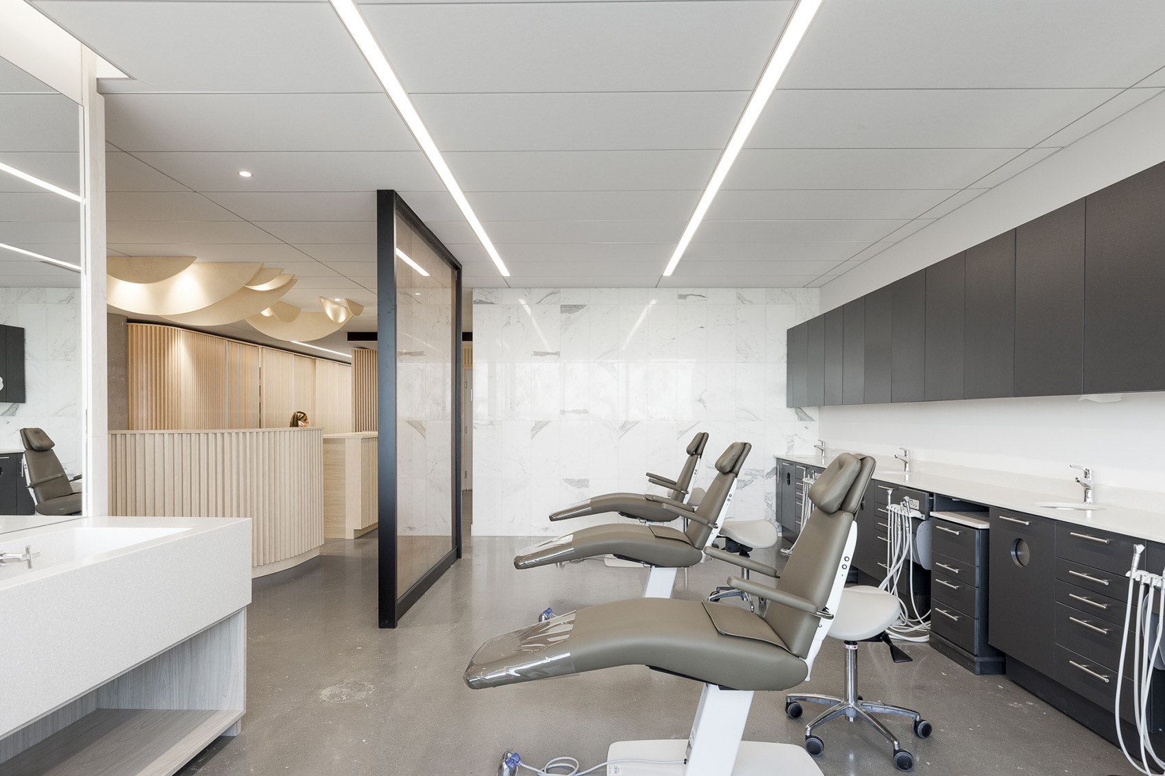 松江區(qū)120平牙醫(yī)辦公室裝修設(shè)計-第5張圖片-上海古都建筑設(shè)計集團(tuán) 松江區(qū)120平牙醫(yī)辦公室裝修設(shè)計-第5張圖片-上海古都建筑設(shè)計集團(tuán)