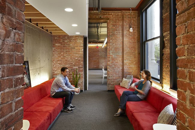 上海辦公室裝修彩色墻壁裝修設(shè)計(jì)-第4張圖片-上海古都建筑設(shè)計(jì)集團(tuán) 上海辦公室裝修彩色墻壁裝修設(shè)計(jì)-第4張圖片-上海古都建筑設(shè)計(jì)集團(tuán)