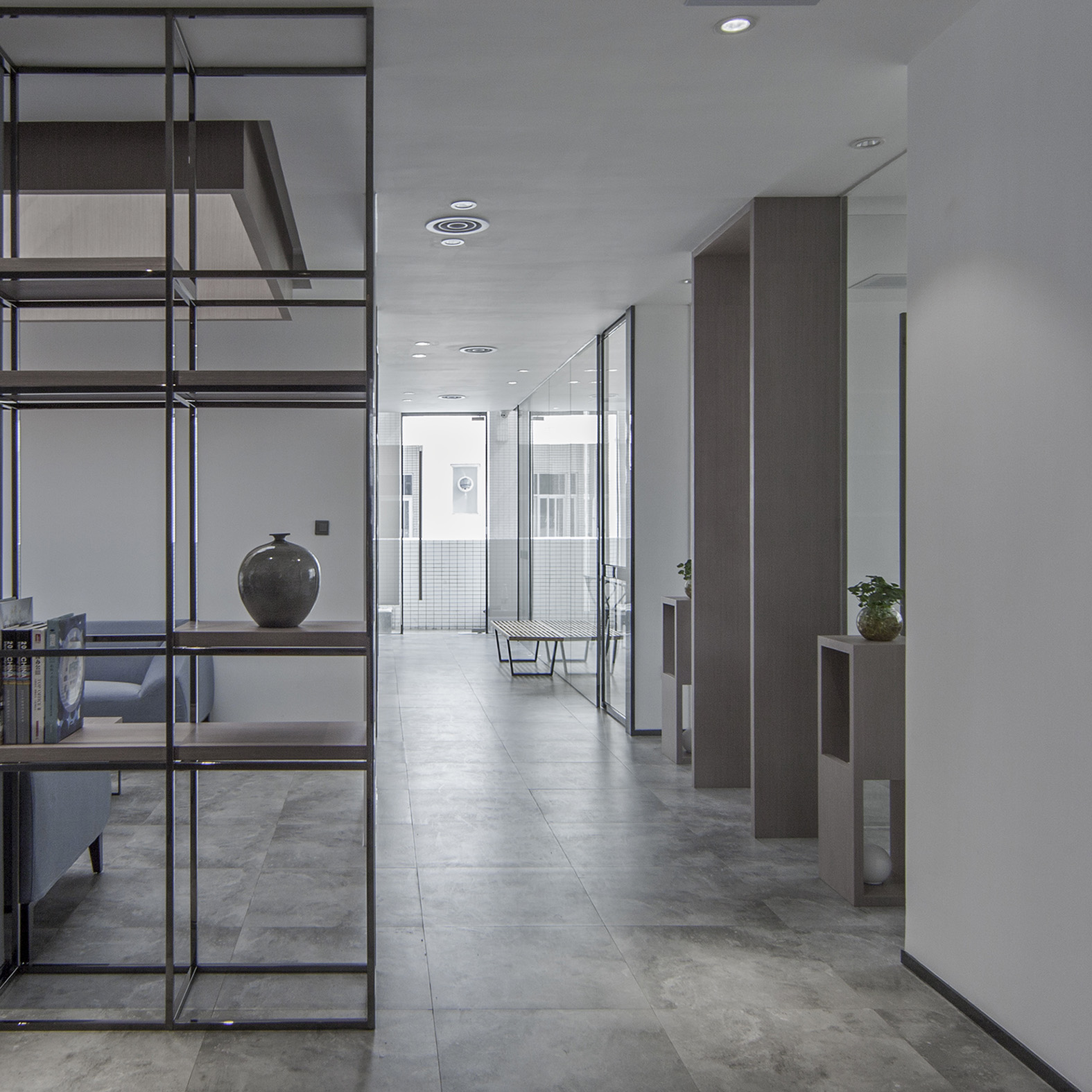 黃浦區(qū)200平架空機(jī)構(gòu)辦公室裝修-第3張圖片-上海古都建筑設(shè)計(jì)集團(tuán) 黃浦區(qū)200平架空機(jī)構(gòu)辦公室裝修-第3張圖片-上海古都建筑設(shè)計(jì)集團(tuán)