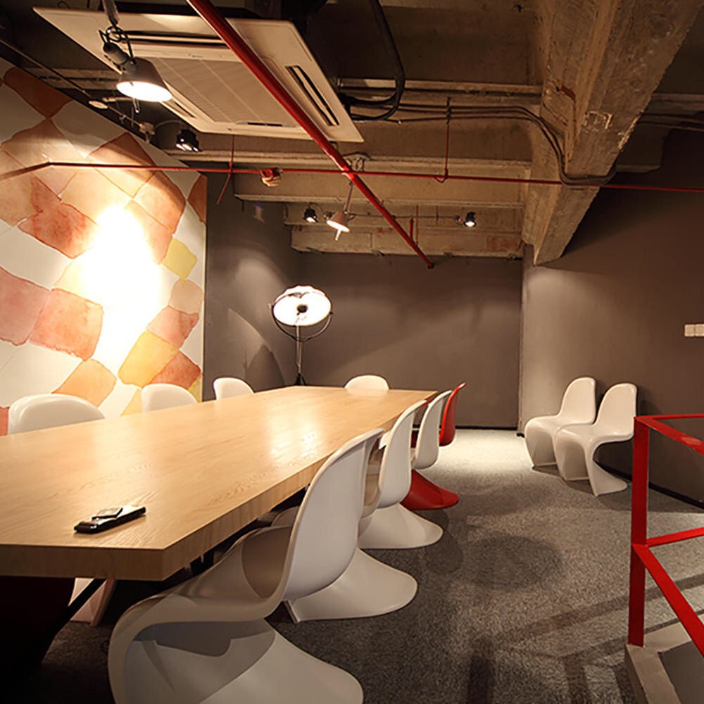 現(xiàn)代loft混搭風(fēng)格辦公室裝修設(shè)計-第3張圖片-上海古都建筑設(shè)計集團