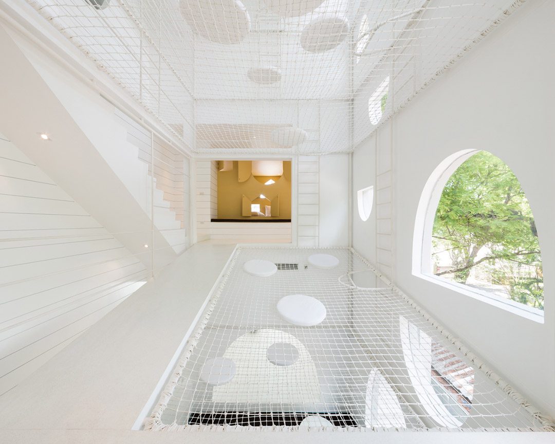 白色調(diào)簡約親子樂園裝修設(shè)計(jì)-第3張圖片-上海古都建筑設(shè)計(jì)集團(tuán)