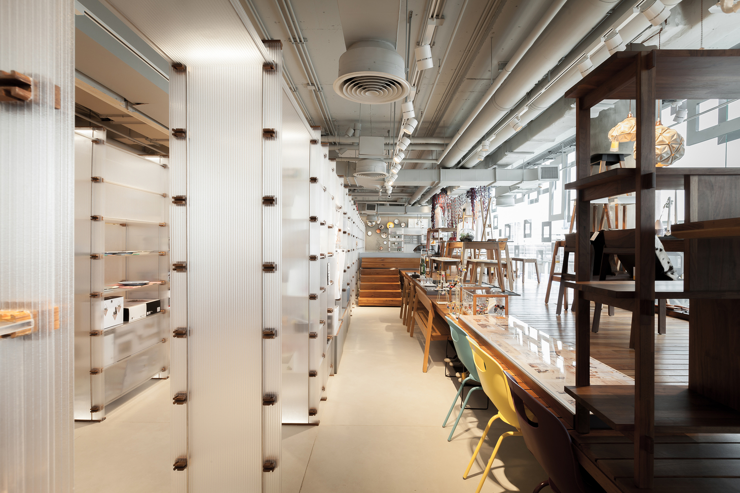 現(xiàn)代家具用品店裝修設(shè)計(jì)-第2張圖片-上海古都建筑設(shè)計(jì)集團(tuán)