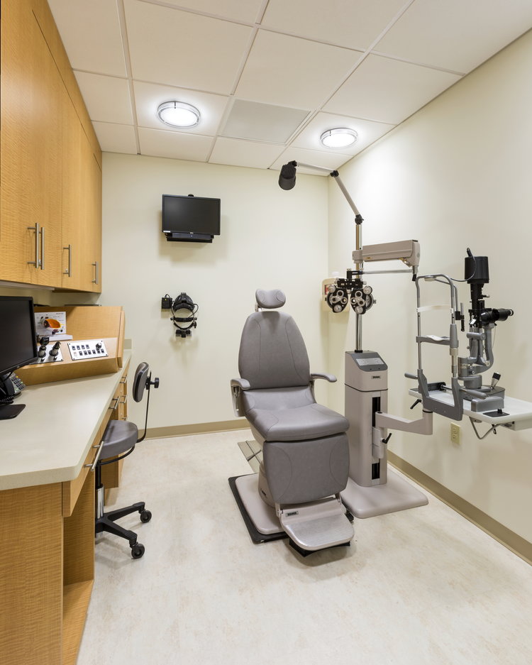 高科技眼科醫(yī)院裝修設(shè)計(jì)-第4張圖片-上海古都建筑設(shè)計(jì)集團(tuán) 高科技眼科醫(yī)院裝修設(shè)計(jì)-第4張圖片-上海古都建筑設(shè)計(jì)集團(tuán)