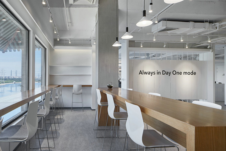 上海楊浦辦公室裝修660平米空間辦公室效果-第5張圖片-上海古都建筑設(shè)計集團(tuán) 上海楊浦辦公室裝修660平米空間辦公室效果-第5張圖片-上海古都建筑設(shè)計集團(tuán)