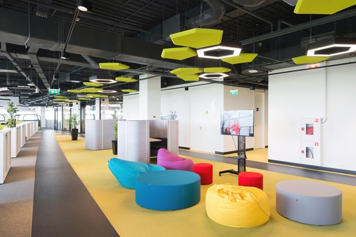 上海辦公設(shè)計(jì)-1800平米戶外用品公司辦公室-第4張圖片-上海古都建筑設(shè)計(jì)集團(tuán)