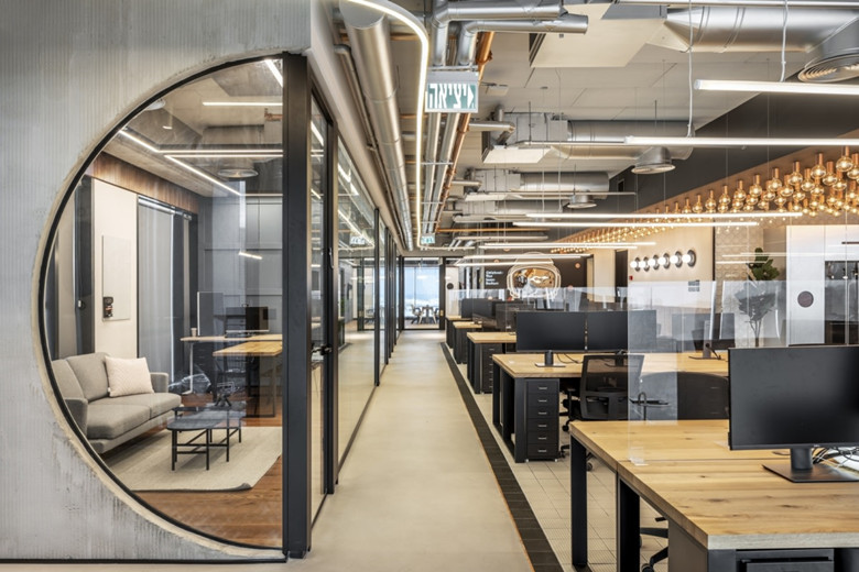 金融科技公司辦公室設(shè)計(jì)裝潢效果-辦公室裝修設(shè)計(jì)效果圖-第1張圖片-上海古都建筑設(shè)計(jì)集團(tuán)