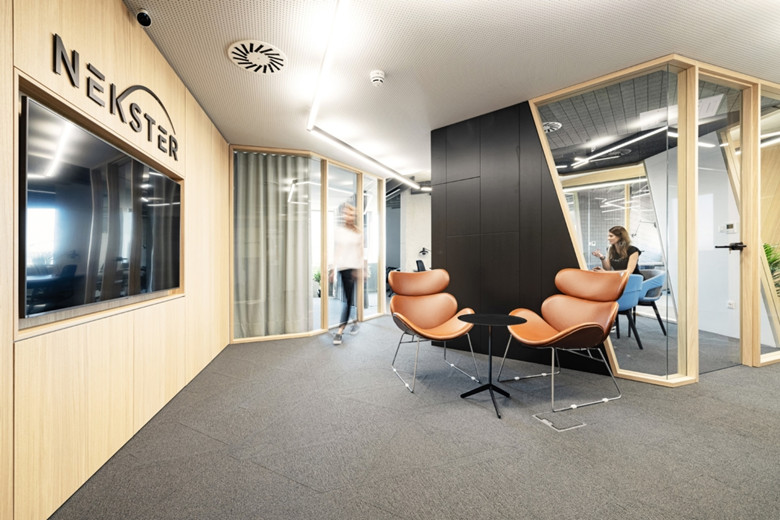 創(chuàng)意風(fēng)格金融公司辦公空間設(shè)計(jì)方案-辦公室裝修設(shè)計(jì)效果圖-第4張圖片-上海古都建筑設(shè)計(jì)集團(tuán) 創(chuàng)意風(fēng)格金融公司辦公空間設(shè)計(jì)方案-辦公室裝修設(shè)計(jì)效果圖-第4張圖片-上海古都建筑設(shè)計(jì)集團(tuán)