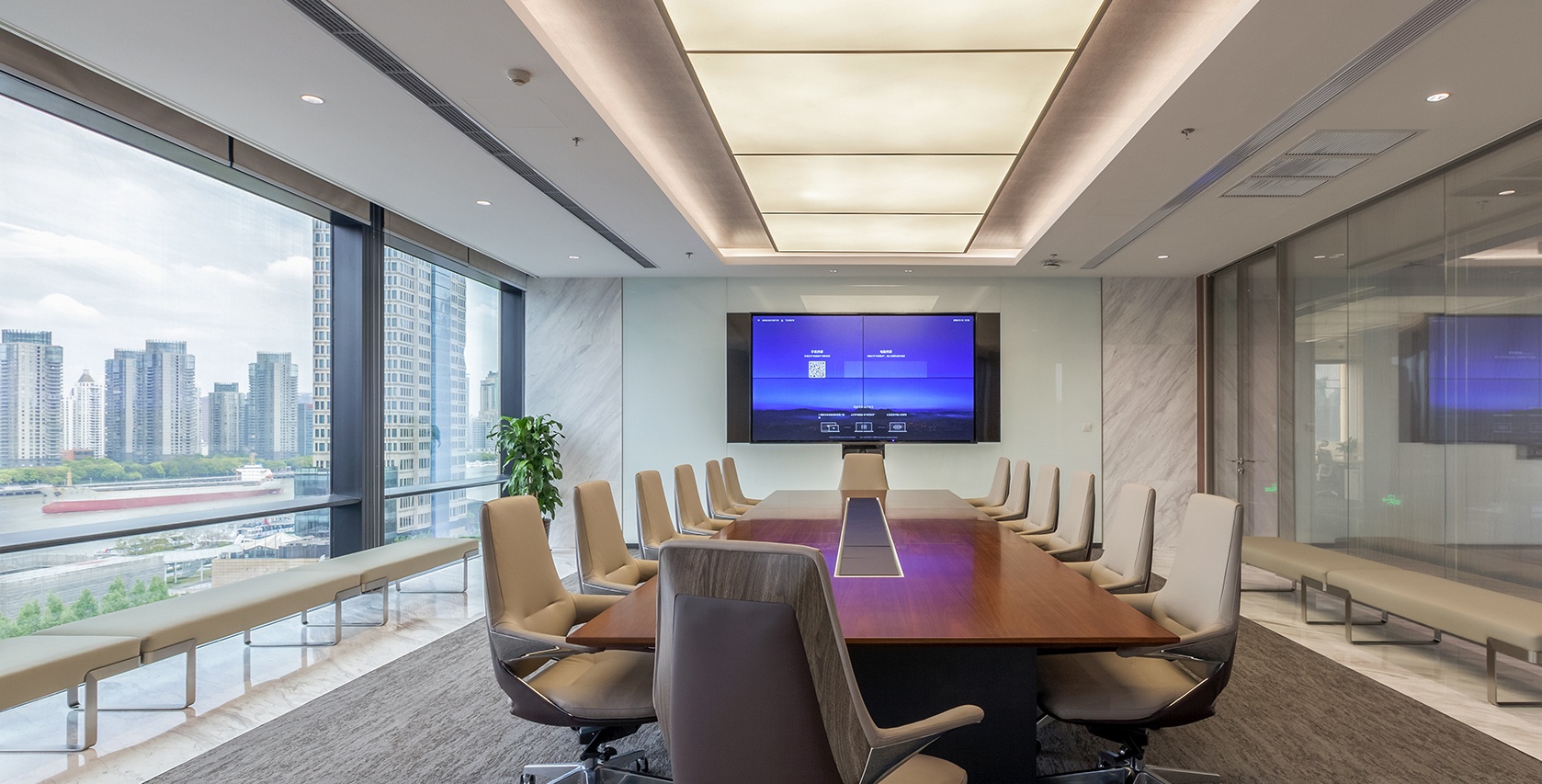 2100平金融機(jī)構(gòu)辦公室設(shè)計(jì)布局方案-辦公室裝修設(shè)計(jì)效果圖-第2張圖片-上海古都建筑設(shè)計(jì)集團(tuán)